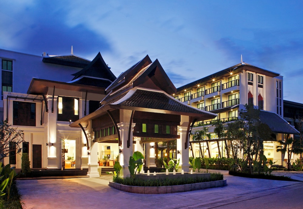 Centara Anda Dhevi Resort and Spa Krabi — Hotel building in Ao Nang, Krabi