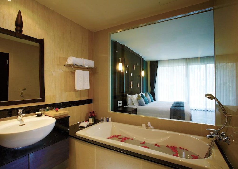 Centara Anda Dhevi Resort and Spa Krabi — Hotel rooms in Ao Nang, Krabi