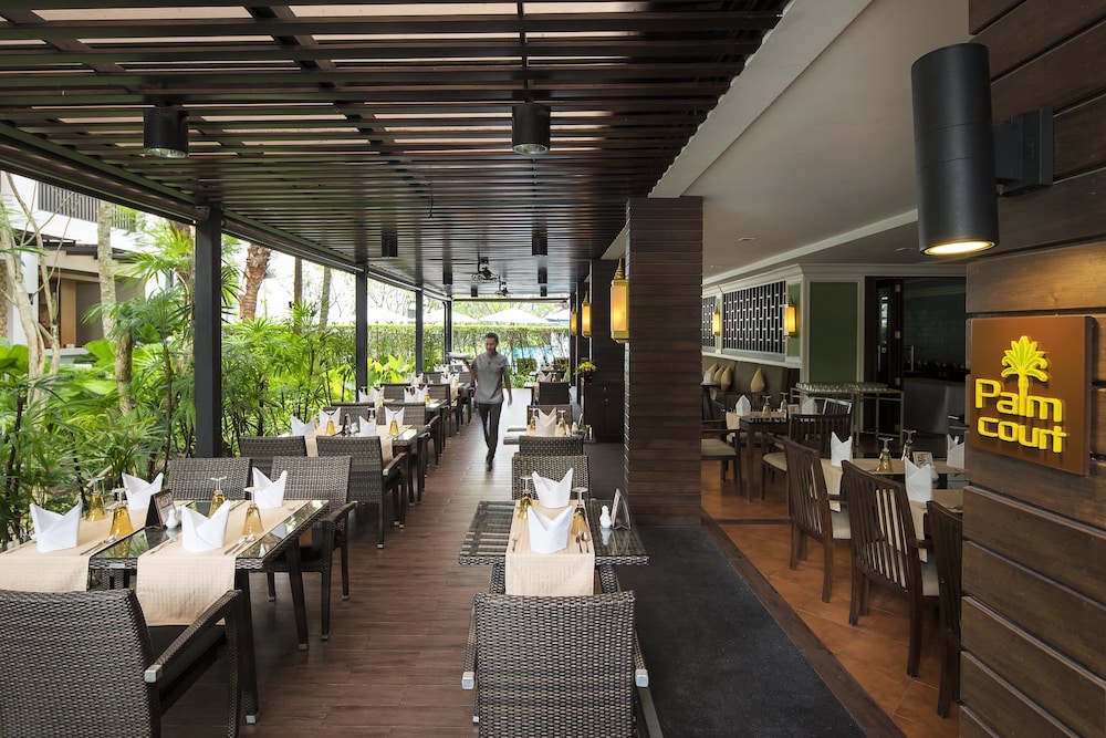 Centara Anda Dhevi Resort and Spa Krabi — Restaurant & bars in Ao Nang, Krabi