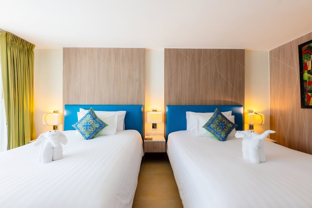 Centara Pattaya Hotel — Hotel rooms in Pattaya, Chonburi