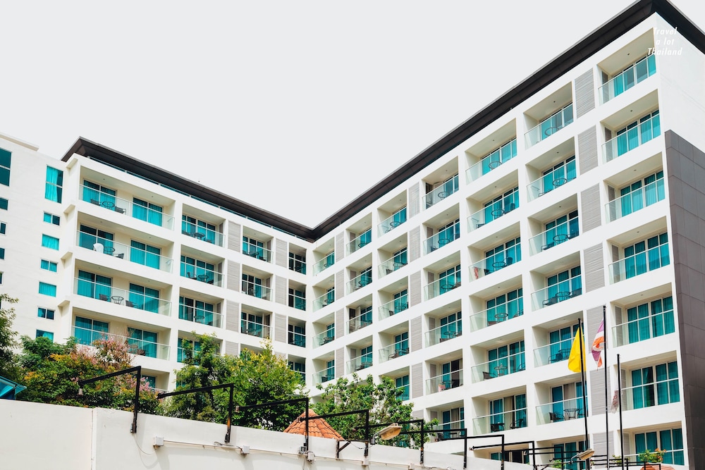 Centara Pattaya Hotel — Hotel building in Pattaya, Chonburi