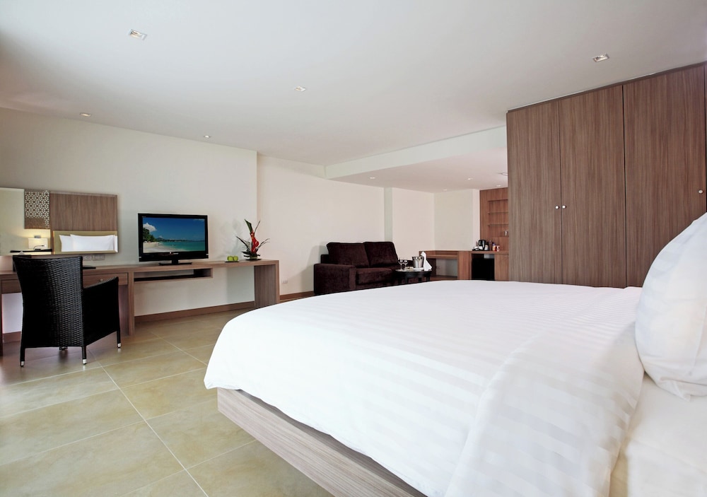 Centara Pattaya Hotel — Hotel rooms in Pattaya, Chonburi