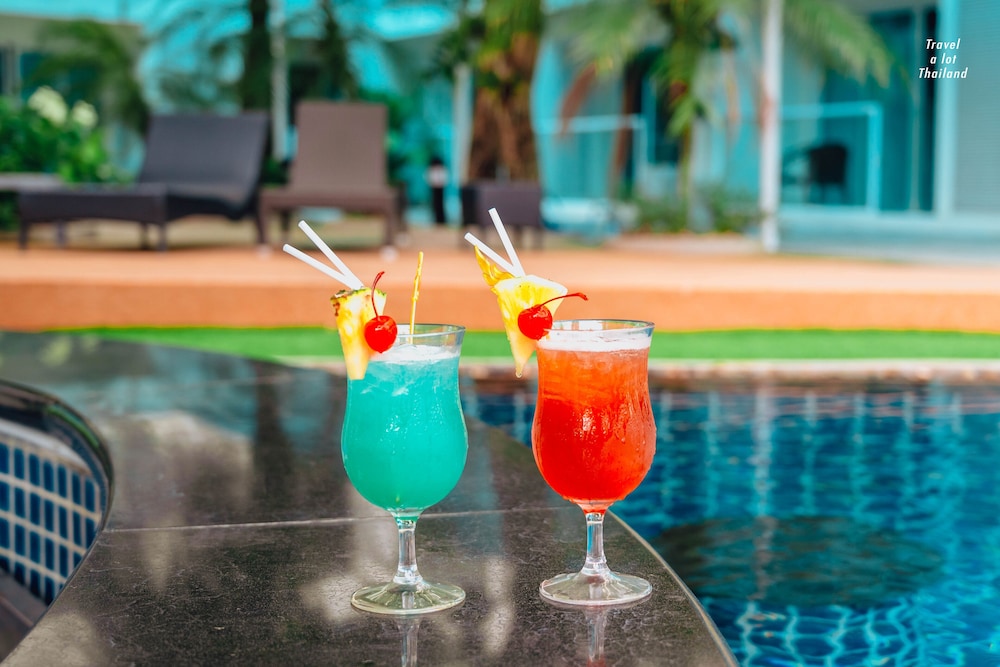 Centara Pattaya Hotel — Restaurant & bars in Pattaya, Chonburi