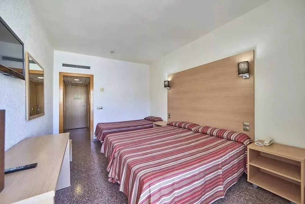 Ona Don Juan — Hotel rooms in Lloret de Mar, Catalonia