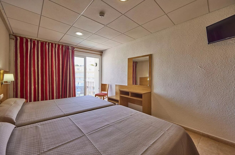 Ona Don Juan — Hotel rooms in Lloret de Mar, Catalonia