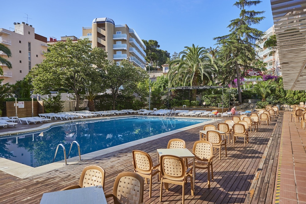 Ona Don Juan — Swimming pool in Lloret de Mar, Catalonia