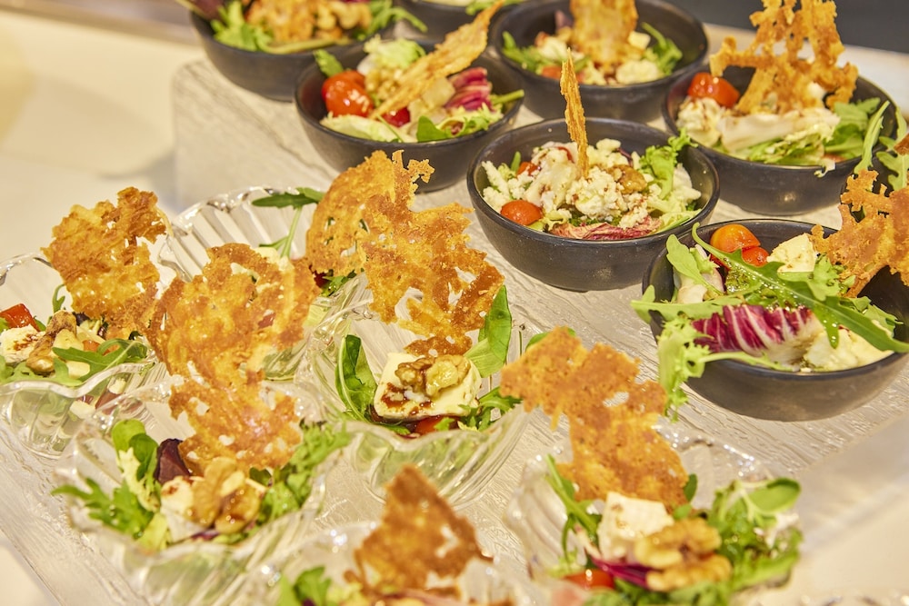 Ona Don Juan — Restaurant & bars in Lloret de Mar, Catalonia