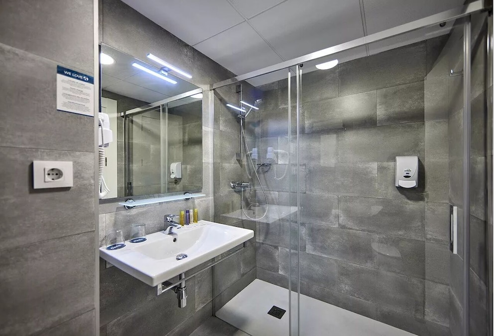 Ona Don Juan — Hotel rooms in Lloret de Mar, Catalonia