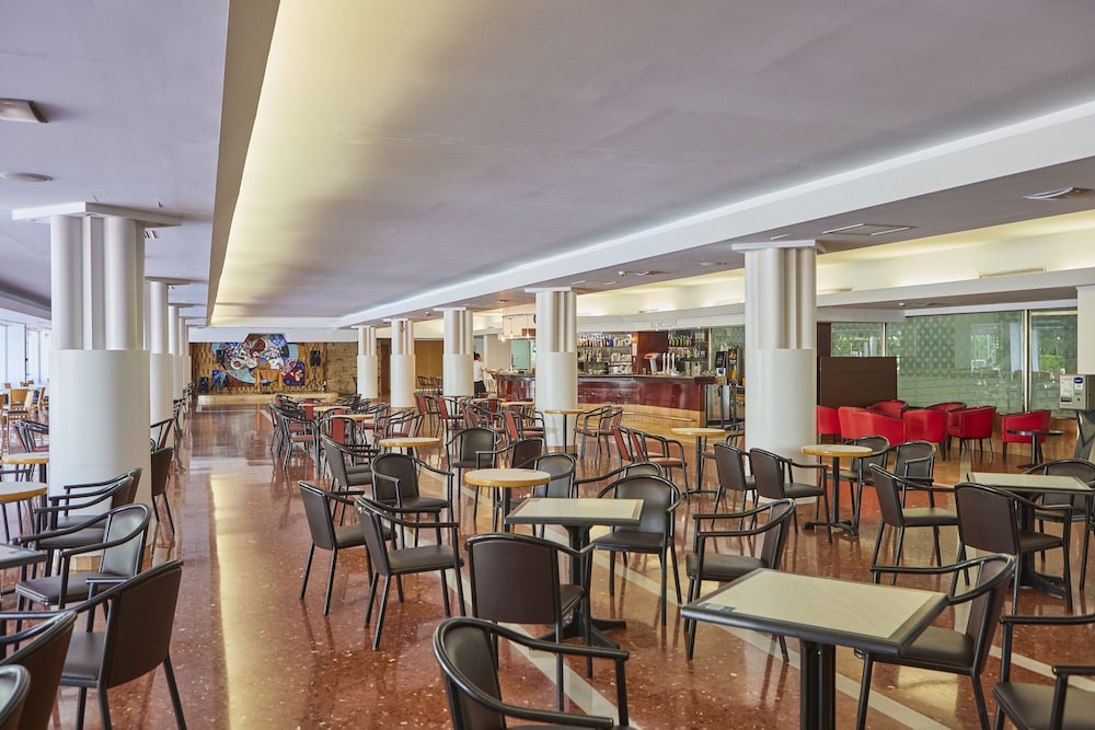Ona Don Juan — Restaurant & bars in Lloret de Mar, Catalonia