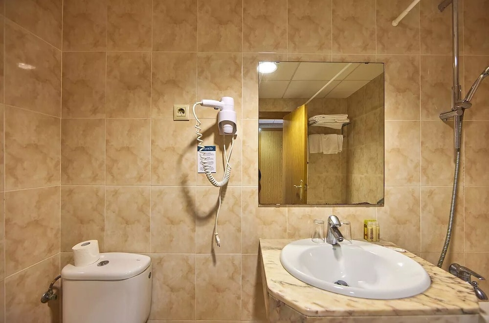 Ona Don Juan — Hotel rooms in Lloret de Mar, Catalonia