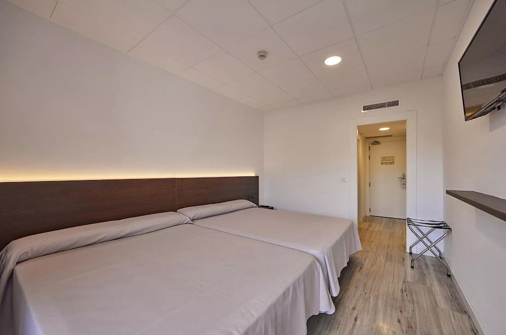 Ona Don Juan — Hotel rooms in Lloret de Mar, Catalonia