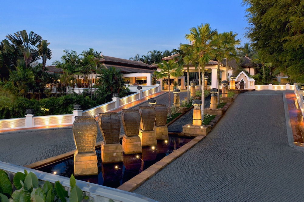 Marriott's Phuket Beach Club — Hotel building in Mai Khao, Phuket Province