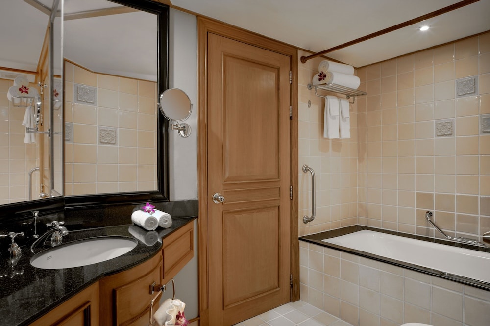 Marriott's Phuket Beach Club — Hotel rooms in Mai Khao, Phuket Province
