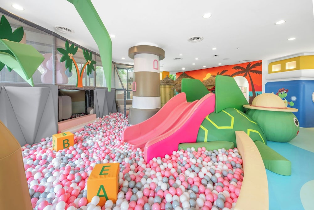 Marriott's Phuket Beach Club — Attractions for children in Mai Khao, Phuket Province