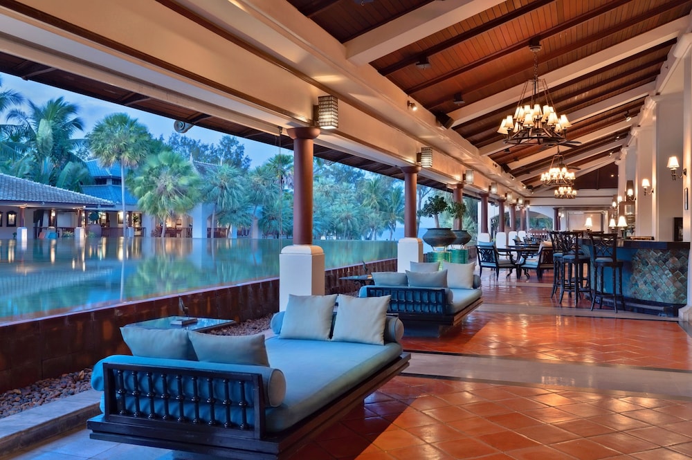 Marriott's Phuket Beach Club — Restaurant & bars in Mai Khao, Phuket Province