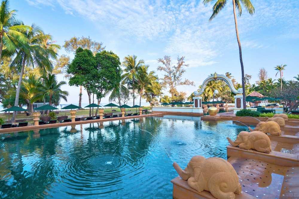 Marriott's Phuket Beach Club — Swimming pool in Mai Khao, Phuket Province