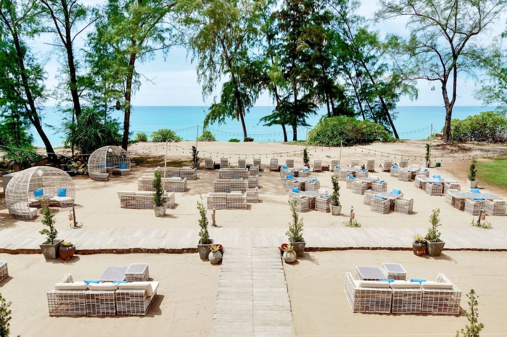 Marriott's Phuket Beach Club — Beach in Mai Khao, Phuket Province
