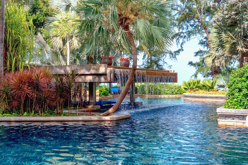 Marriott's Phuket Beach Club — Swimming pool in Mai Khao, Phuket Province