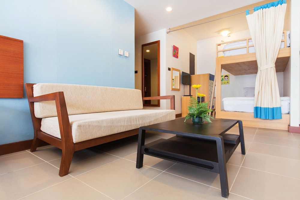 Deevana Plaza Krabi — Hotel rooms in Ao Nang, Krabi