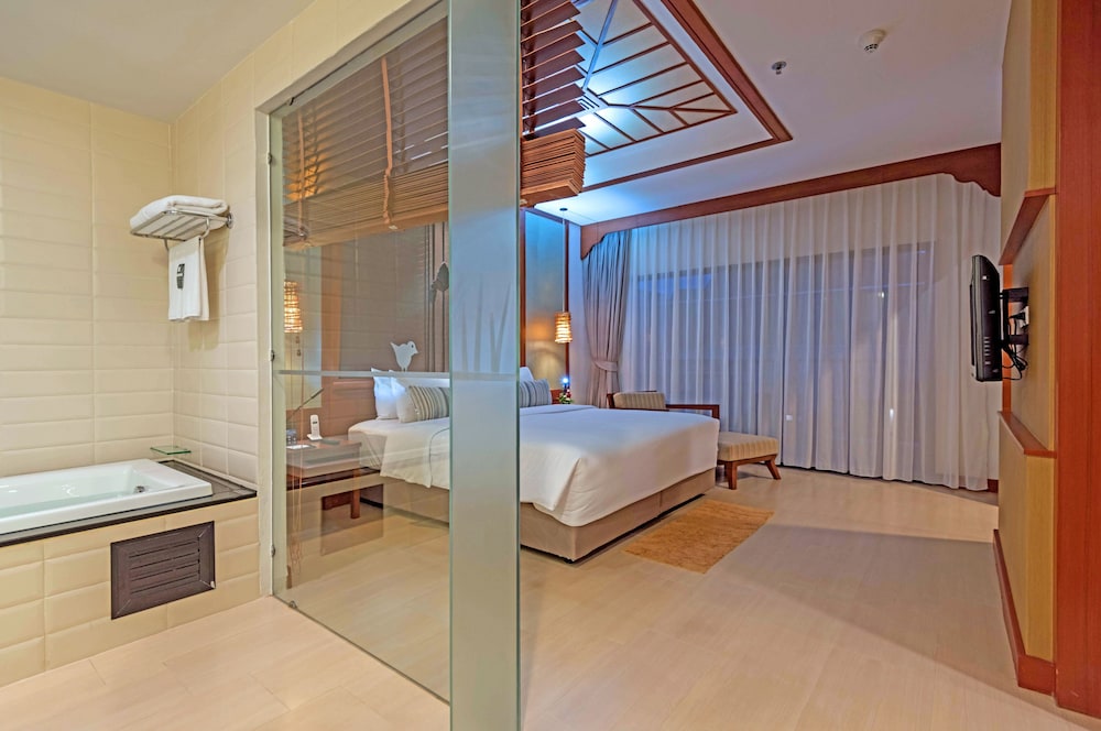 Deevana Plaza Krabi — Hotel rooms in Ao Nang, Krabi