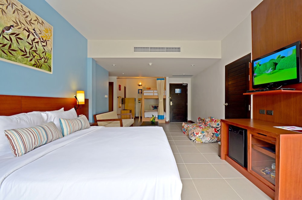 Deevana Plaza Krabi — Hotel rooms in Ao Nang, Krabi