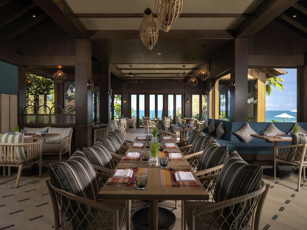 Mercure Samui Chaweng Tana Hotel — Restaurant & bars in Bo Phut, Surat Thani
