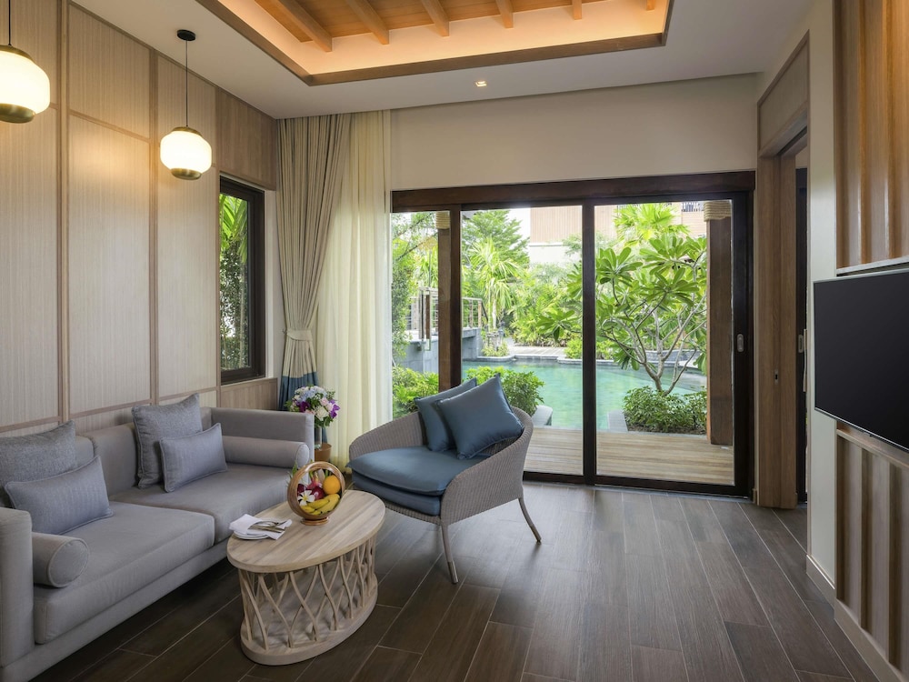 Mercure Samui Chaweng Tana Hotel — Hotel rooms in Bo Phut, Surat Thani