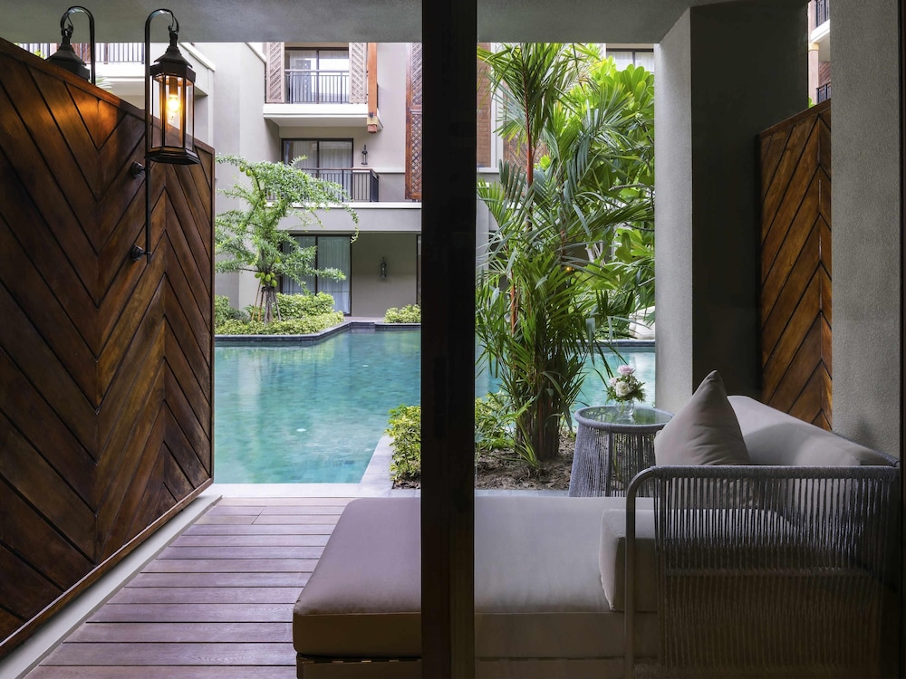 Mercure Samui Chaweng Tana Hotel — Swimming pool in Bo Phut, Surat Thani