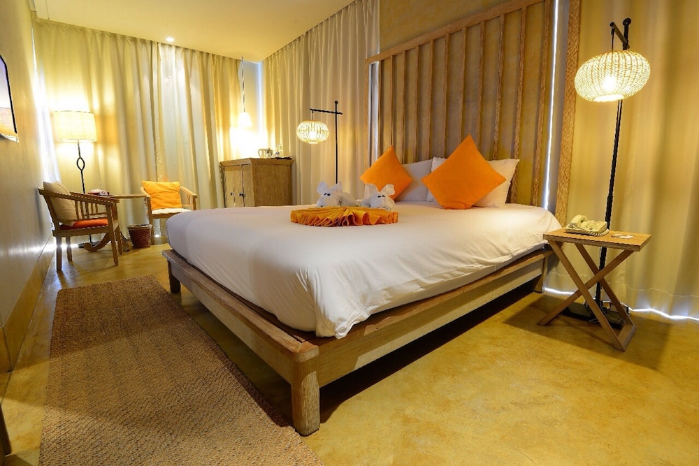 Mercure Samui Chaweng Tana Hotel — Hotel rooms in Bo Phut, Surat Thani