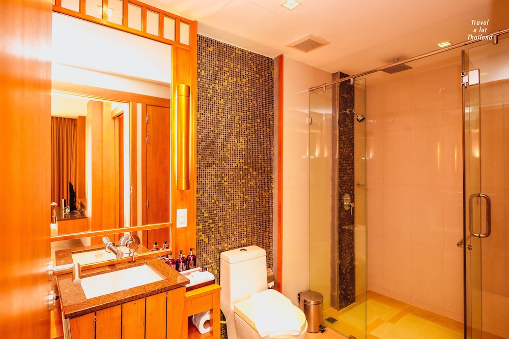 Centara Nova Hotel Pattaya — Hotel rooms in Pattaya, Chonburi