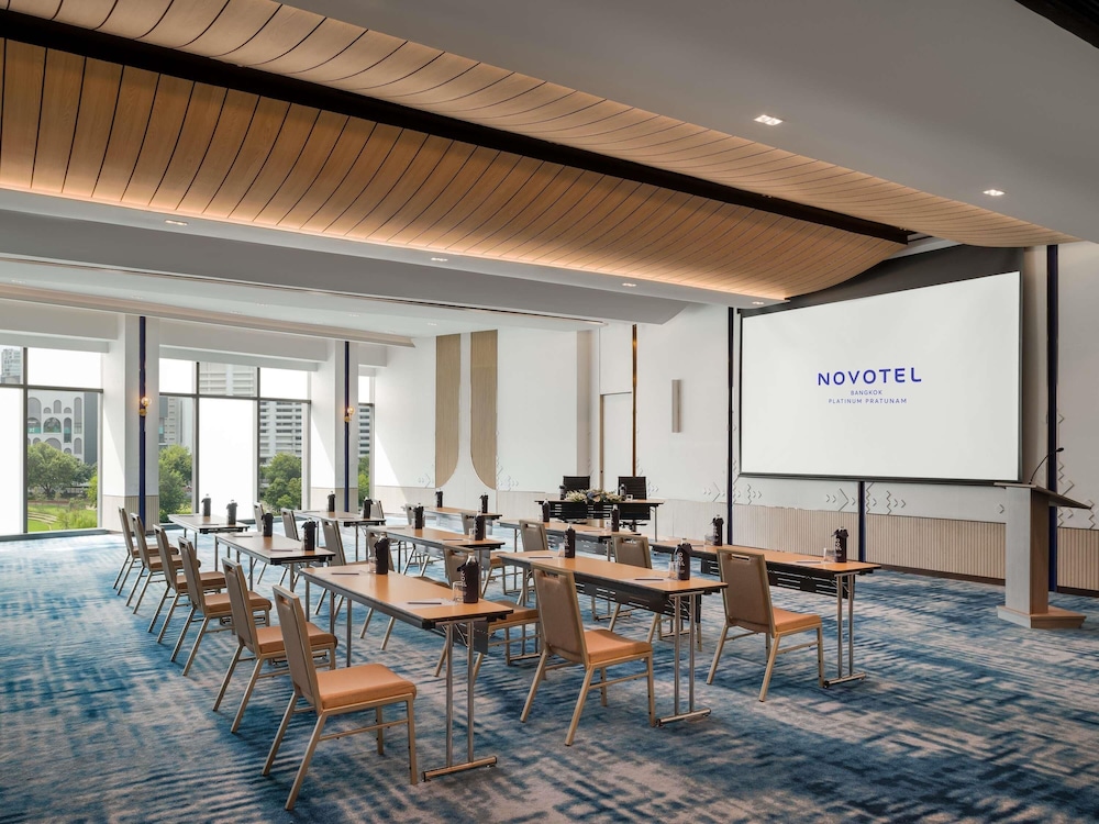 Novotel Bangkok Platinum Pratunam — Hotel building in Bangkok, Bangkok