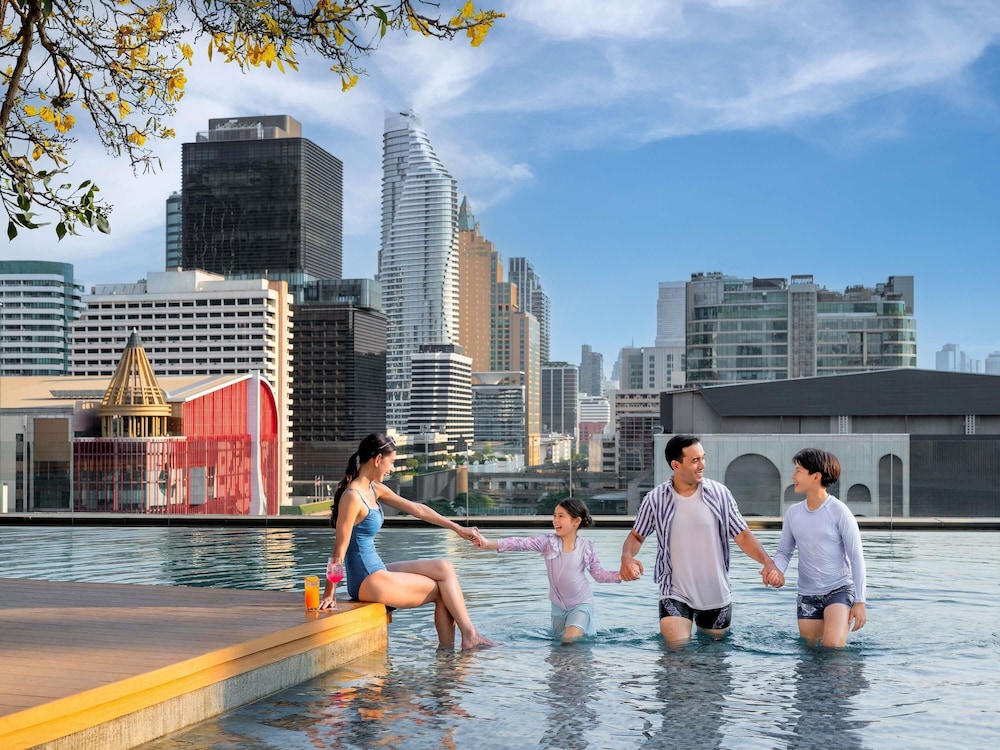 Novotel Bangkok Platinum Pratunam — Swimming pool in Bangkok, Bangkok