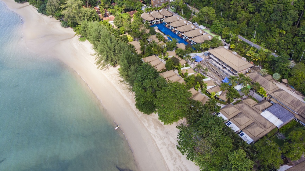 Tup Kaek Sunset Beach Resort — Beach in Nong Thalay, Krabi