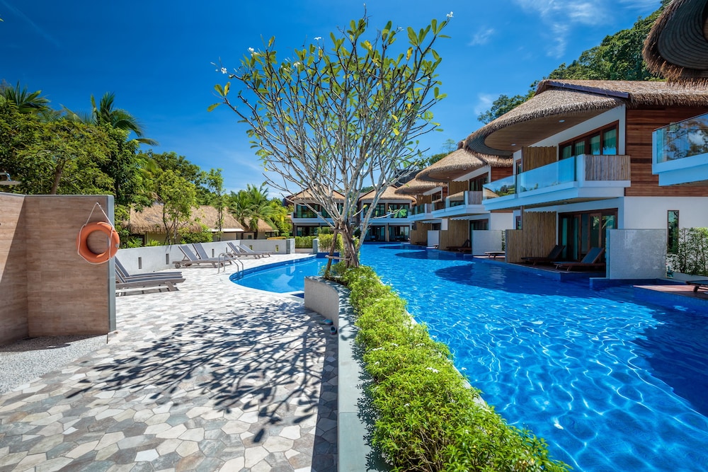 Tup Kaek Sunset Beach Resort — Main photo in Nong Thalay, Krabi