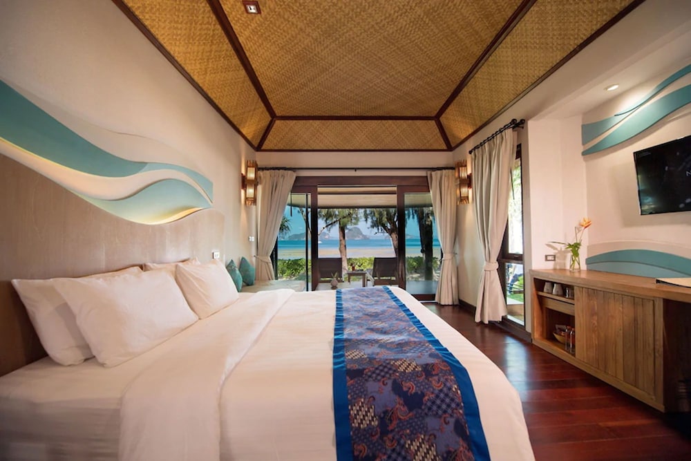 Tup Kaek Sunset Beach Resort — Hotel rooms in Nong Thalay, Krabi