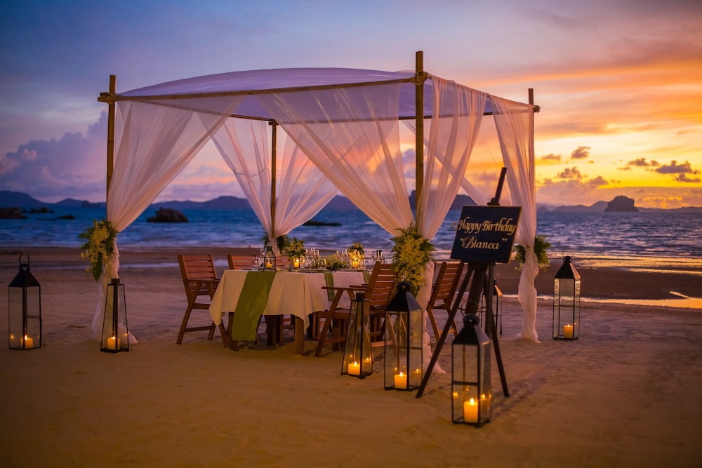 Tup Kaek Sunset Beach Resort — Beach in Nong Thalay, Krabi