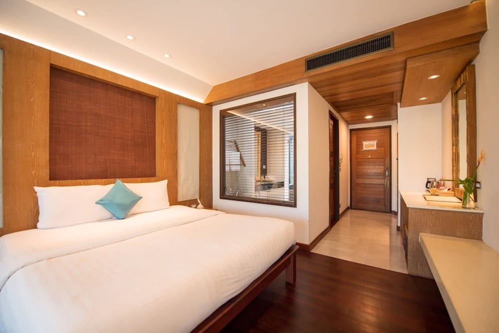 Tup Kaek Sunset Beach Resort — Hotel rooms in Nong Thalay, Krabi