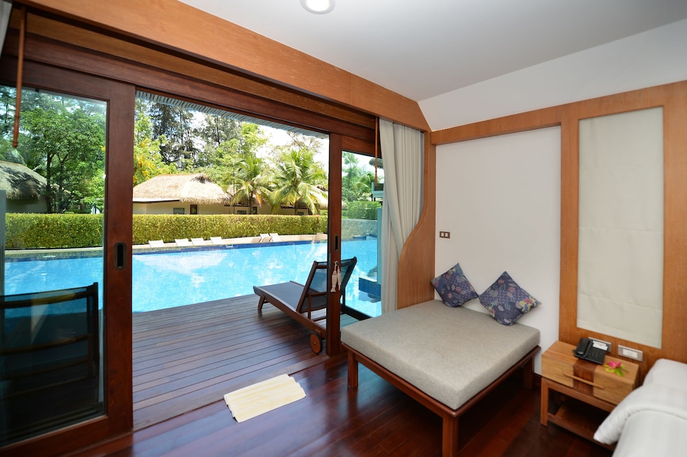 Tup Kaek Sunset Beach Resort — Hotel rooms in Nong Thalay, Krabi