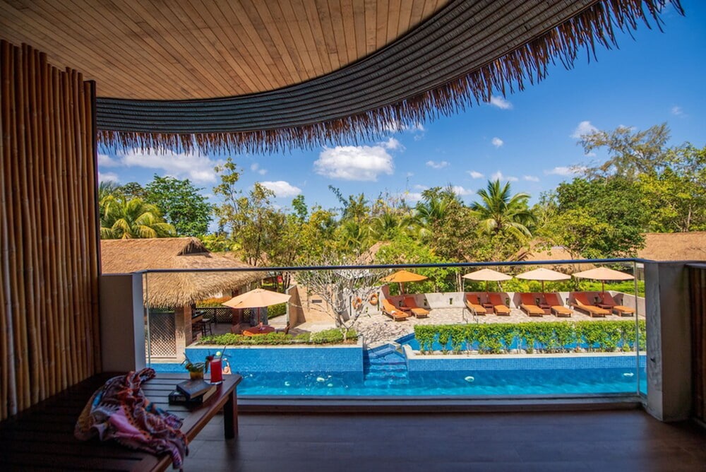 Tup Kaek Sunset Beach Resort — Swimming pool in Nong Thalay, Krabi
