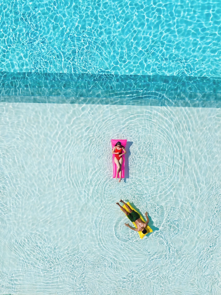 INNSiDE by Meliá Alcudia — Swimming pool in Alcudia, Balearic Islands