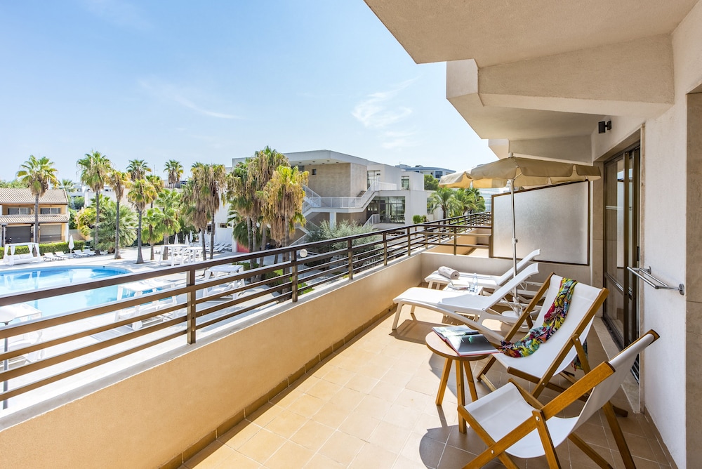 INNSiDE by Meliá Alcudia — Hotel building in Alcudia, Balearic Islands