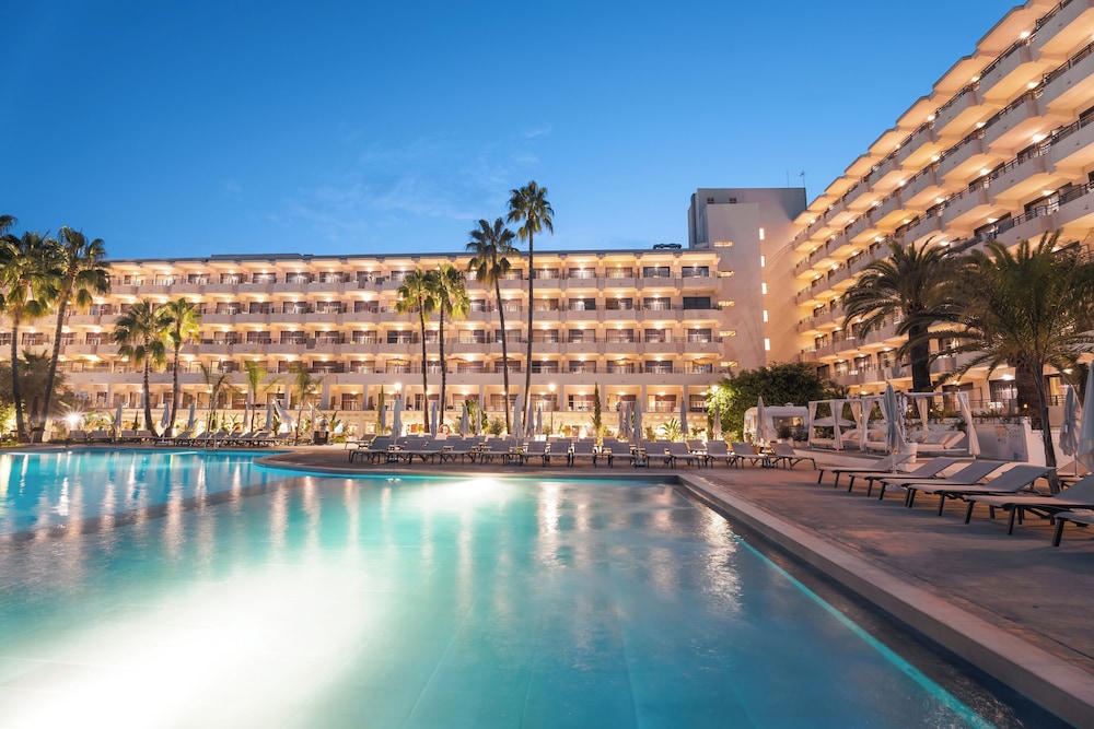INNSiDE by Meliá Alcudia — Hotel building in Alcudia, Balearic Islands