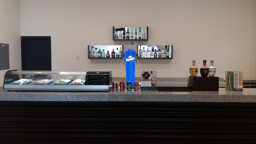 Krystal Urban Cancun & Beach Club — Restaurant & bars in Cancun, Quintana Roo