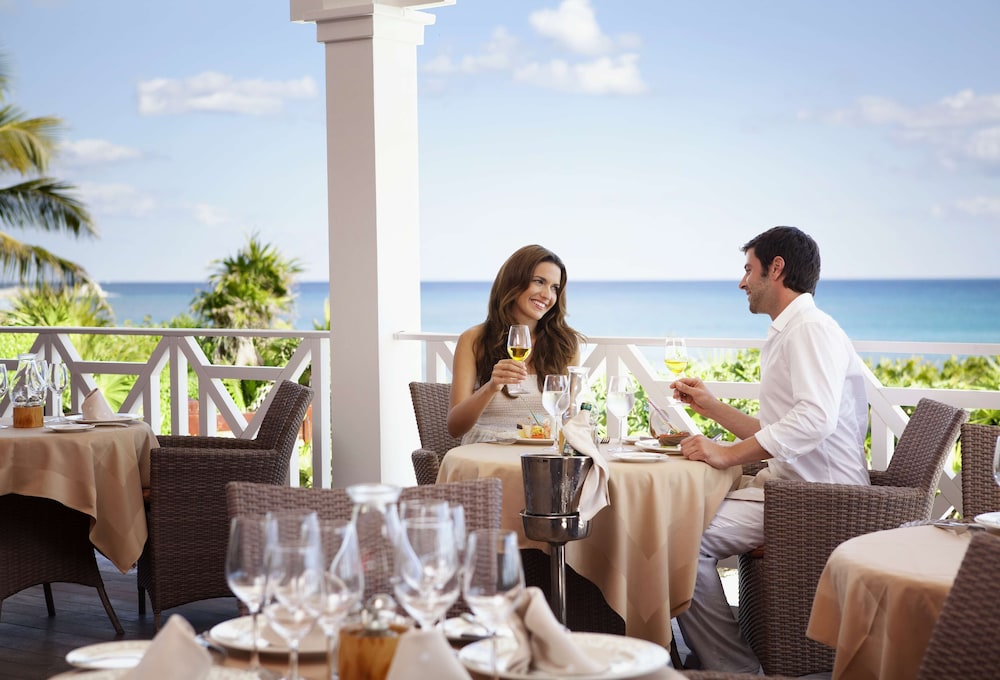 Barceló Maya Palace - All Inclusive — Restaurant & bars in Puerto Aventuras, Quintana Roo