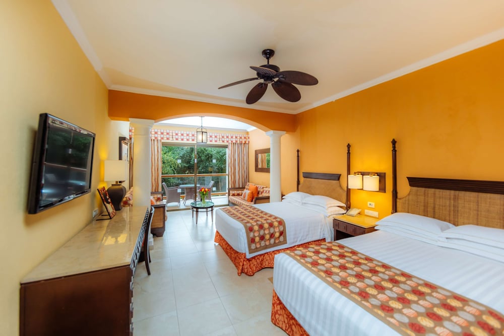 Barceló Maya Palace - All Inclusive — Hotel rooms in Puerto Aventuras, Quintana Roo