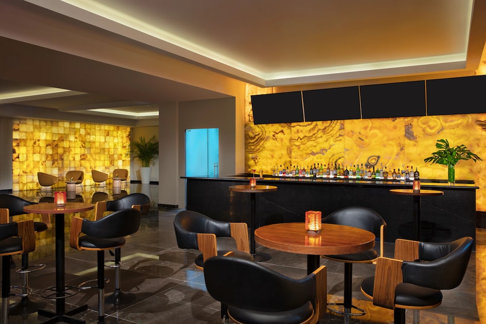 Dreams Sands Cancun Resort & Spa - All Inclusive — Restaurant & bars in Cancun, Quintana Roo