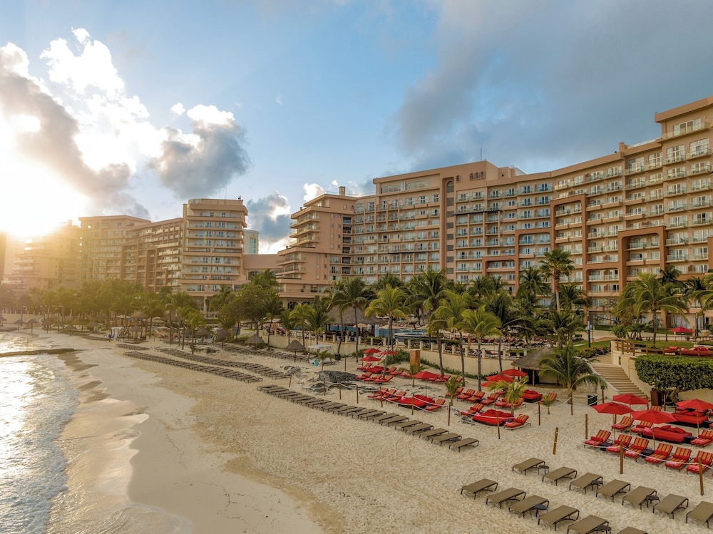 Grand Fiesta Americana Coral Beach Cancun - All Inclusive — Beach in Cancun, Quintana Roo