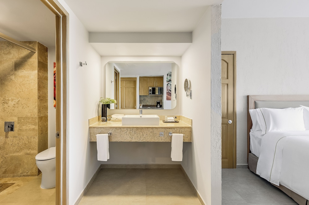 Fiesta Americana Cancun Villas — Hotel rooms in Cancun, Quintana Roo