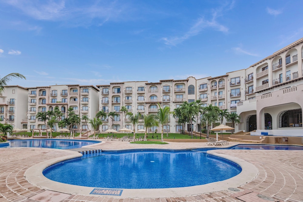 Fiesta Americana Cancun Villas — Hotel building in Cancun, Quintana Roo