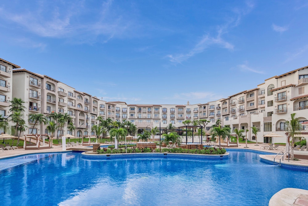 Fiesta Americana Cancun Villas — Swimming pool in Cancun, Quintana Roo